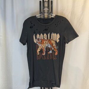 Black Graphic Tee with‎ Tiger Print